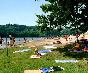 Plage du lac de Sechemailles