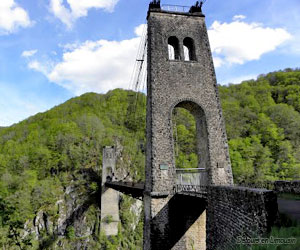 Le viaduc des rochers noirs