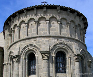 Chevet de l'église Saint-Silvain à Ahun