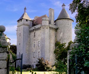 Le château de Villemonteix