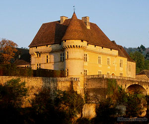 Château de Losse, vue de la Vézère