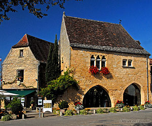 Au coeur du village de Domme