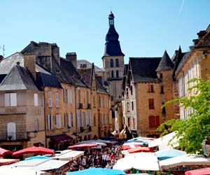 Place du marché à Sarlat