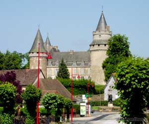 Le Château de Coussac Bonneval