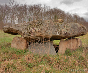 Dolmen de Lalue