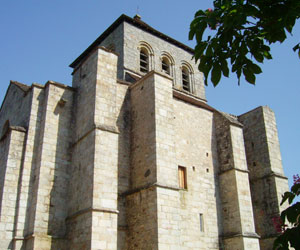 Eglise fortifiée du Chalard