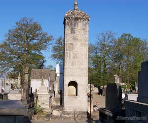 Lanterne des morts d'Oradour-sur-Glane