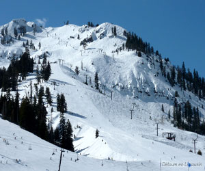 Piste de ski en hiver